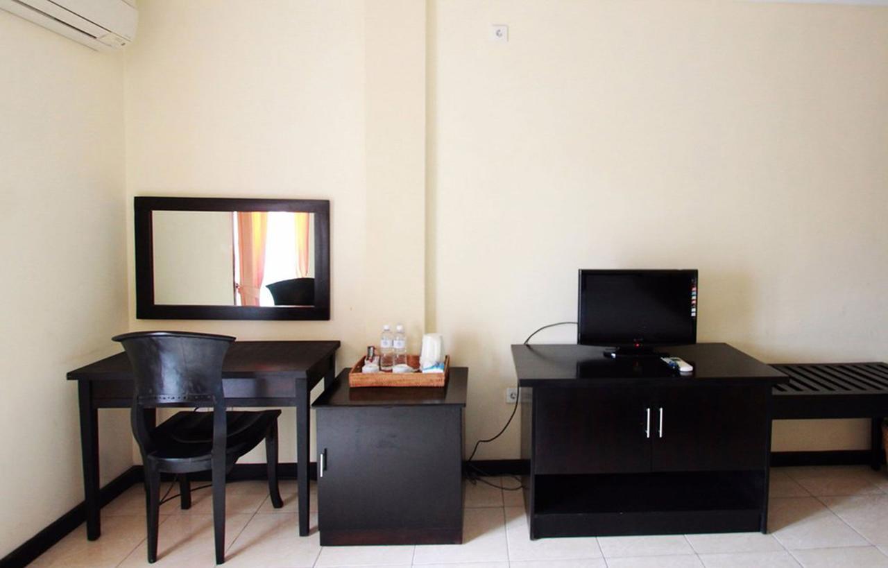 Hotel Intansari Denpasar Extérieur photo