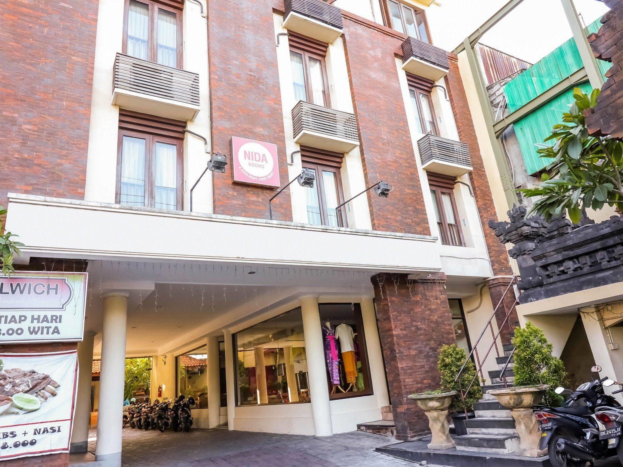 Hotel Intansari Denpasar Extérieur photo