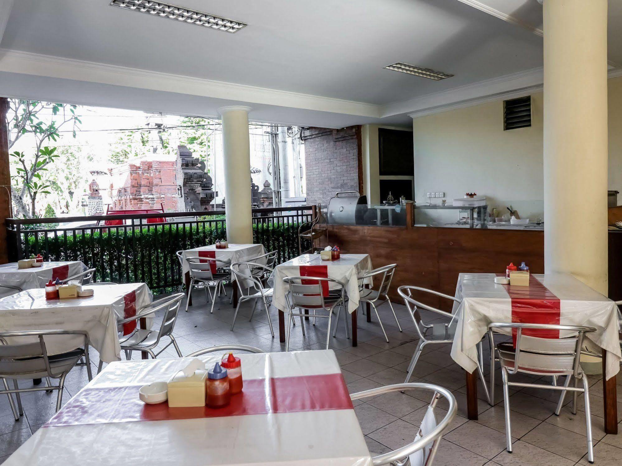 Hotel Intansari Denpasar Extérieur photo