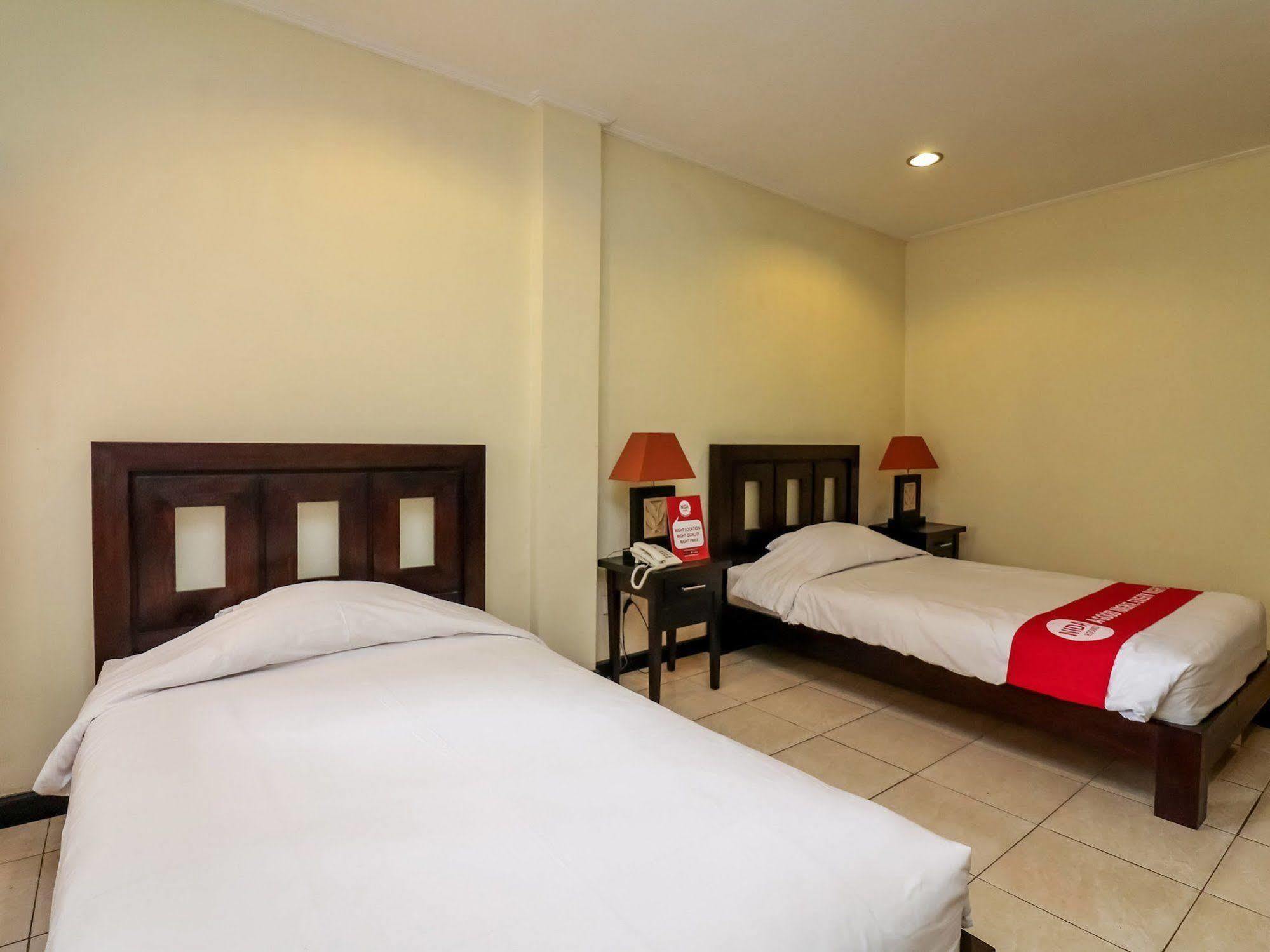 Hotel Intansari Denpasar Extérieur photo