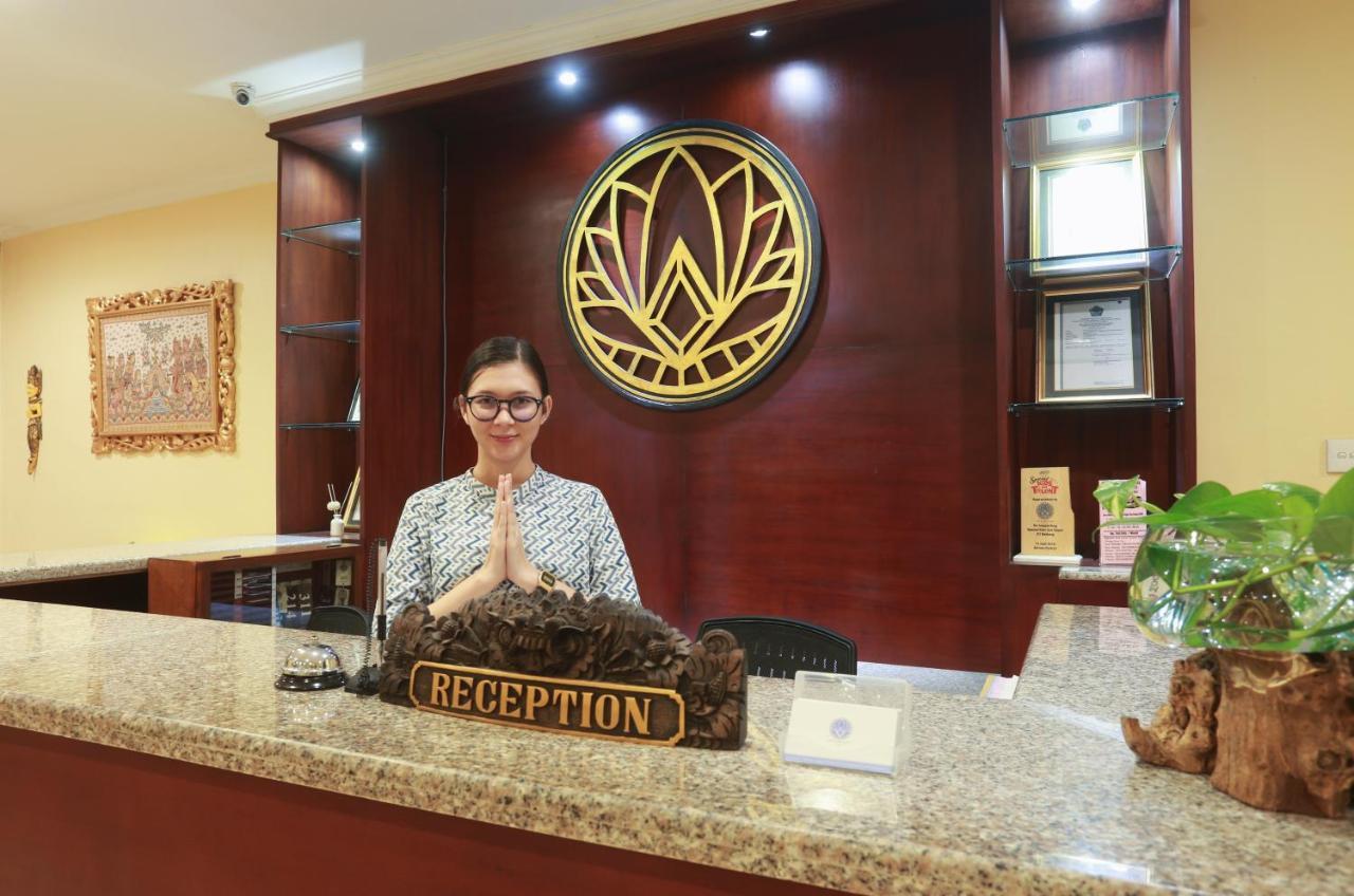 Hotel Intansari Denpasar Extérieur photo