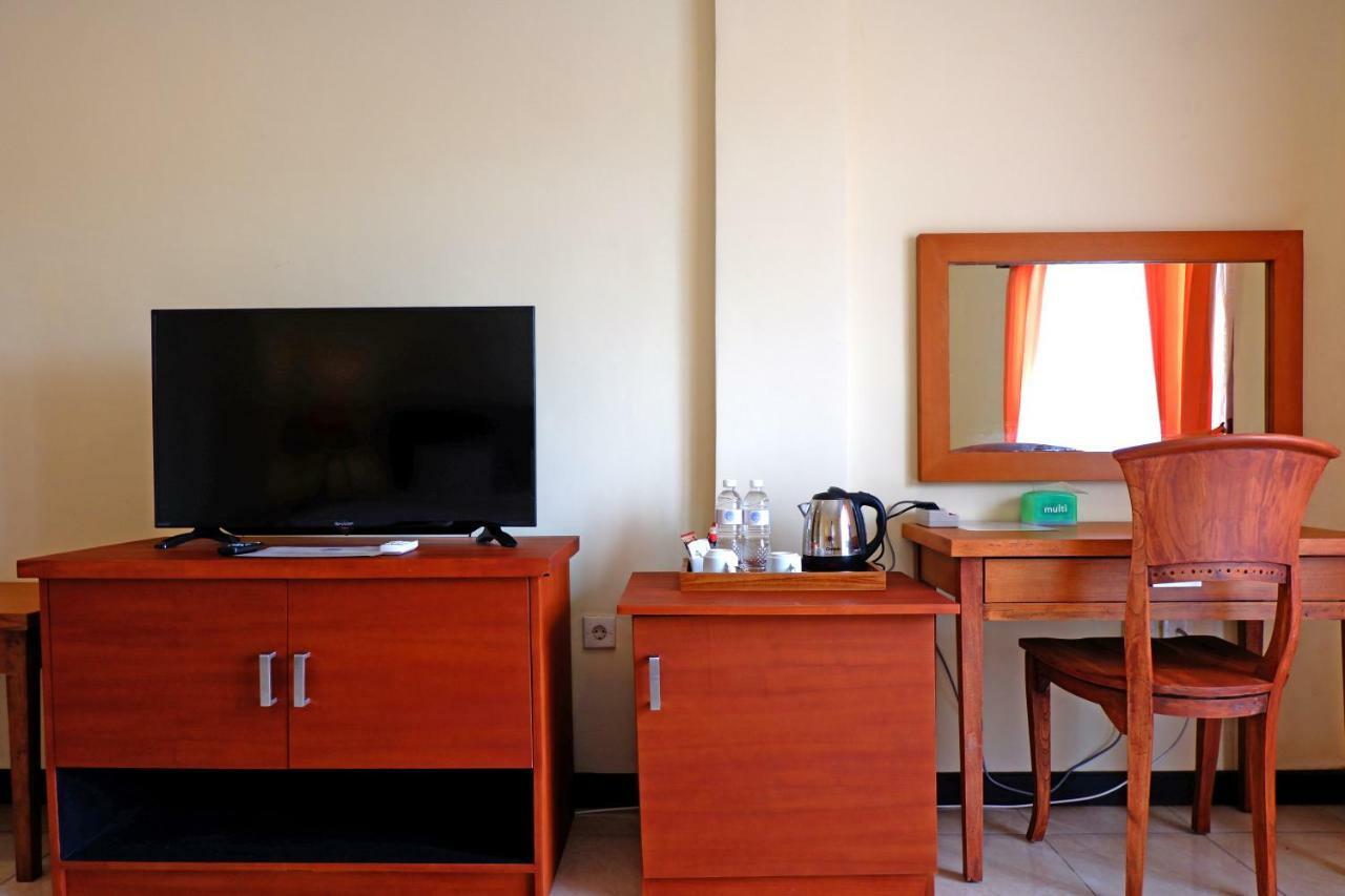 Hotel Intansari Denpasar Extérieur photo